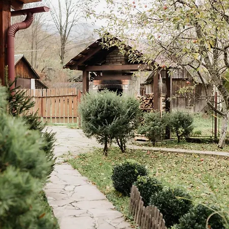Гірські Будиночки Zhdeniievo Exterior photo
